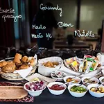Rodan Hotel 3*