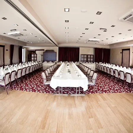 Hotel Rodan
